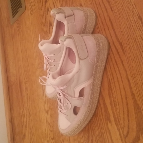 Pajar Canada pink espadrilles 9 - Picture 3 of 6